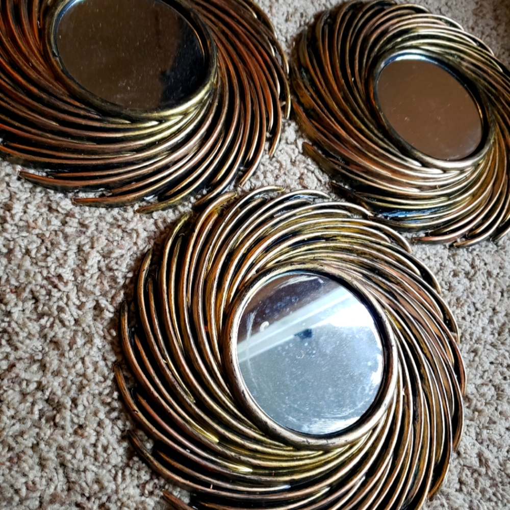 Decorative mirrors